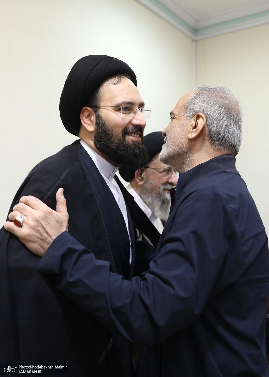پزشکیان به جماران رفت/ سید احمد خمینی هم بود+ تصویر