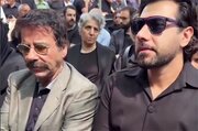 ببینید | علیرضا افتخاری در مراسم تشییع زنده‌یاد ایرج