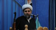 امام جمعه اصفهان: باید ادبیات انتقامی را تقویت کنیم/ گفتمان «وادادگی» می گوید همه چیز حتی تنگه هرمز را بدهیم/ پوزه  آمریکا را به خاک می مالیم