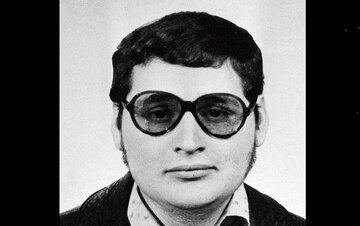 کارلوس شغال دستگیر شد؛ ۲۳ مرداد ۱۳۷۳