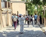 قلعه‌بالا در آخر هفته مرداد میزبان گردشگران طبیعت‌دوست بود