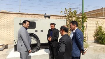خدمت‌رسانی، محور بازدید مدیرعامل شرکت توزیع برق استان سمنان از امور برق ایوانکی