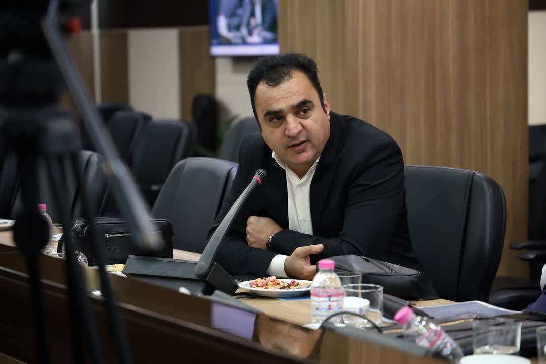 نظام تعهدات ارزی باید مورد بازنگری قرار گیرد