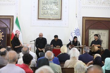 "دلشدگان" در بزرگداشت علی حاتمی نواخته شد / اجرای سازهای سنتی ارکستر ملی ایران