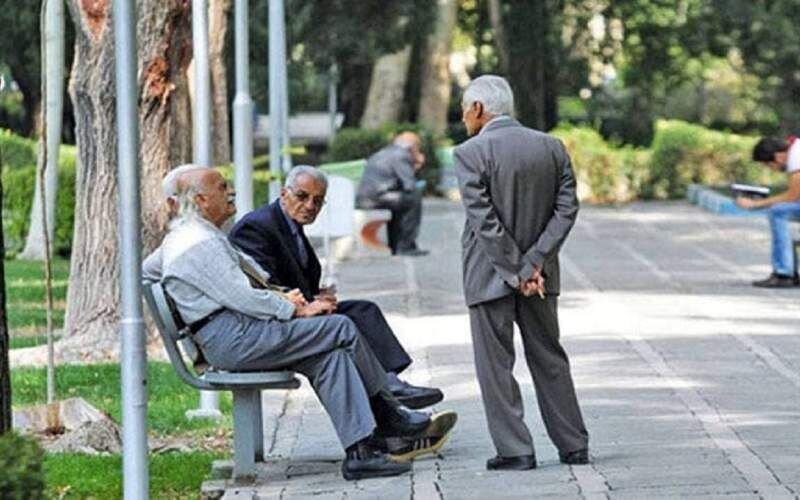 امکان خرید اعتباری بازنشستگان از بیستم هرماه و پیش از واریز حقوق فراهم شد