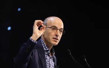 هشدار هراری درباره روزی که هوش مصنوعی «حق» میخواهد هشدار هراری درباره روزی که هوش مصنوعی «حق» میخواهد