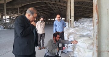 نظارت سختگیرانه بر ورود کودهای استاندارد به بازار کرمان نظارت سختگیرانه بر ورود کودهای استاندارد به بازار کرمان