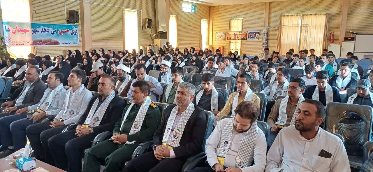 آینده تمدن اسلامی به دست نسل جوان و دانشآموزان رقم میخورد