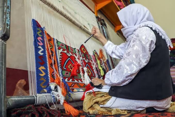 گلیم عنبران اردبیل ثبت جهانی میشود