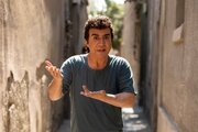 همبازی شدن داریوش فرضیایی در اولین تجربه سینمایی خود با نعیمه نظام‌دوست / «عموی بچه‌ها» در راه جشنواره کودک