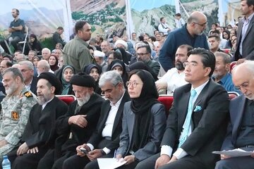 وزیر4.jpg