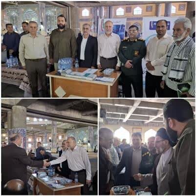 بازدید نماینده ولی فقیه و امام جمعه خرم آباد از میز خدمت اداره کل استاندارد لرستان