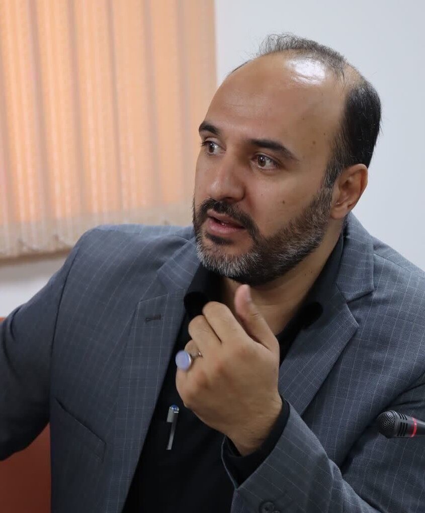 روان‌سازی ترافیک در کرمان/ بخشی از خیابان پاسداران دوطرفه شد