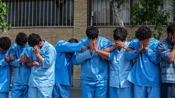 بازداشت ۱۰۰ عامل «مخل امنیت» طی جنگ اخیر در یک شهرستان/ مقام اطلاعاتی استان تهران: موضوع حجاب باید در ادارات، دانشگاه‌ها و مراکز آموزشی جدی گرفته شود