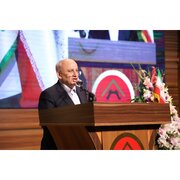 کارآفرینان نباید در پیخ و خم های اداری گرفتار شوند