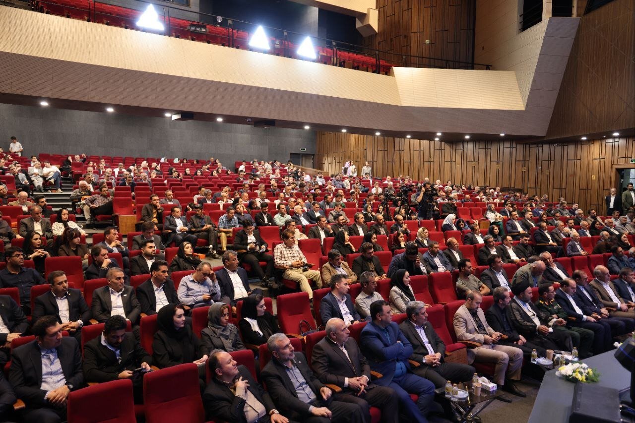 مراسم گرامیداشت روز ملی صنعت و معدن در آذربایجانغربی برگزار شد