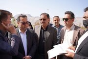 بررسی روند آماده‌سازی اراضی طرح جوانی جمعیت در نی‌ریز و استهبان /بازدید از پروژه ۹۵۰۰ واحدی کمیل‌آباد