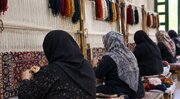 قالی‌هایی که با گره امید بافته می‌شوند