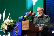 جانشین فرمانده کل سپاه:‌ تحت فشار دشمن نیستیم/ محکم در برابر آمریکا ایستاده‌ایم‌