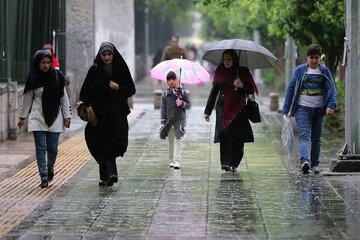 پیشبینی وضعیت هوا از امروز تا شنبه اعلام شد/ شمال و غرب کشور گرفتار باد و رگبار باران پیشبینی وضعیت هوا از امروز تا شنبه اعلام شد/ شمال و غرب کشور گرفتار باد و رگبار باران