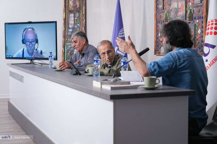 خانیکی: از آل‌احمد نه اسطوره بسازیم،نه به زباله‌دان تاریخ بیندازیمش/ تأکید دانایی بر اصالت دست‌نوشته‌ها/ دهقان: ما جلال را از پشت عینک سیاست دیده‌ایم