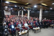 دولت باید راه تولید را باز کند، نه اینکه با بخش خصوصی رقابت کند