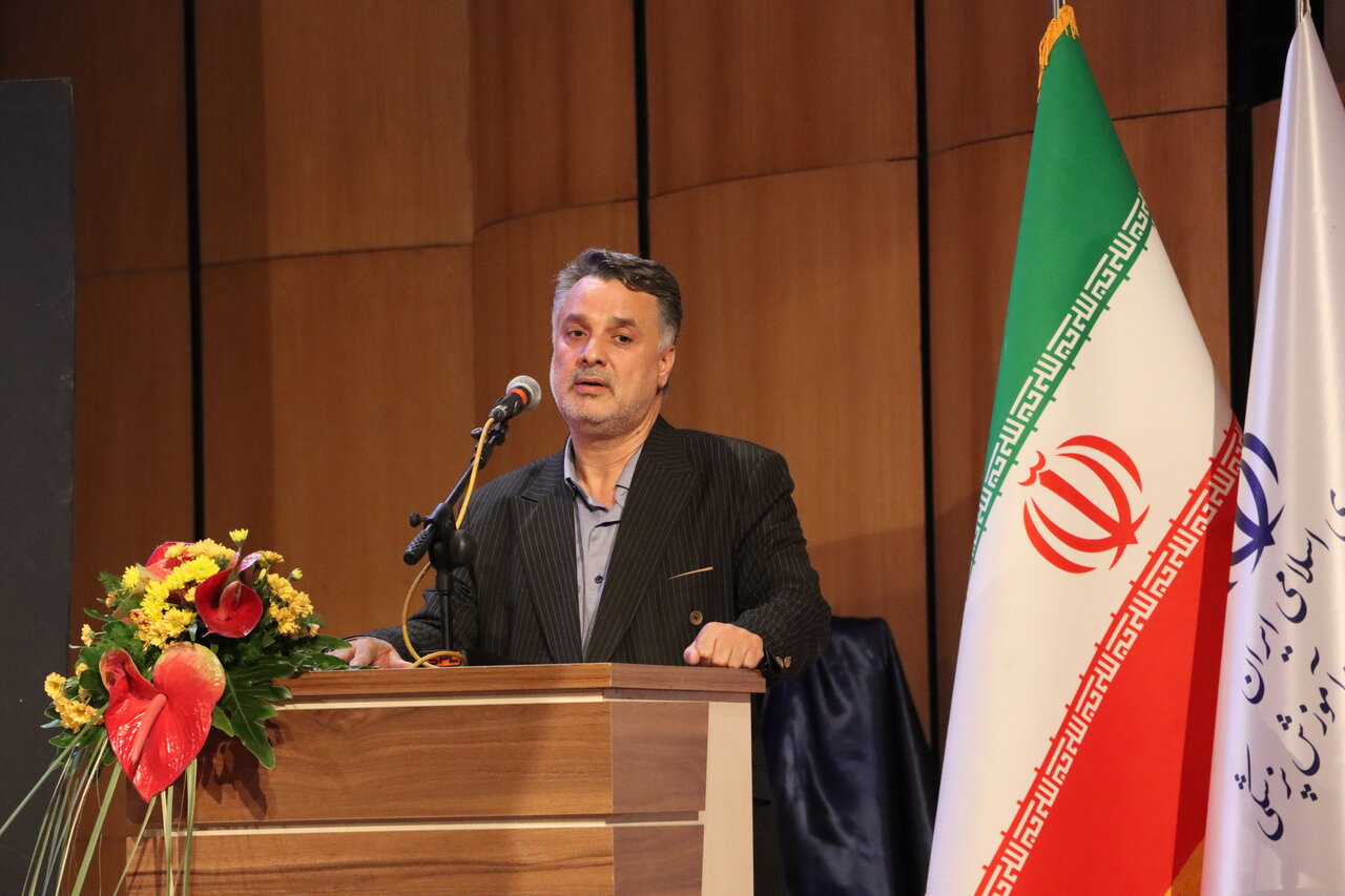 ایران با تکیه بر علم بومی در برابر توطئه‌ها بیمه شده است/ ۸۹۸ انجمن علمی، موتور پیشران سلامت کشور
