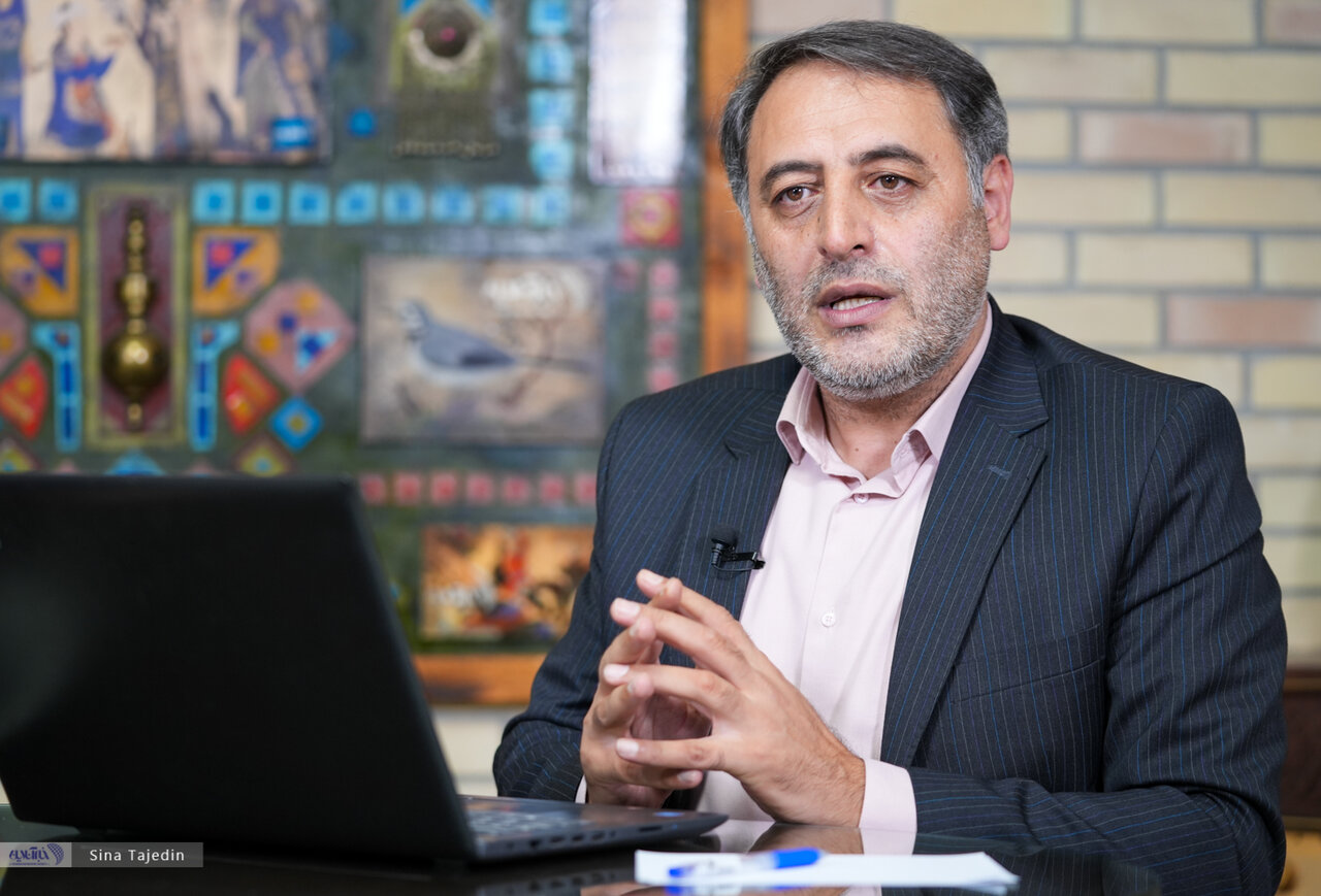 موتور پنهان جهش تورم در اقتصاد ایران / «نفت دیگر ملی نیست، حتی دولتی هم نیست» / ماشین اقتصاد ایران «چپ» کرده
