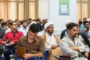 احکام شرعی | حکم دریافت شهریه و کمک‌هزینه بدون پایبندی به برنامه آموزشی