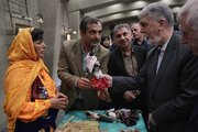 معرفی سفیران رسانه‌ای در اختتامیه دهمین جایزه فیروزه در برج آزادی