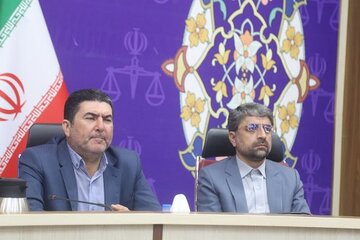 فولیان.jpg
