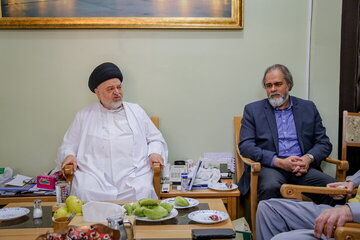 رئیس سازمان سینمایی با نماینده آیتالله سیستانی دیدار کرد رئیس سازمان سینمایی با نماینده آیتالله سیستانی دیدار کرد
