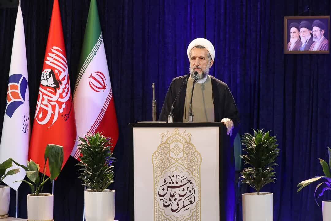 شایسته‌سالاری و قانون‌مداری باید مبنای مدیریت استان باشد