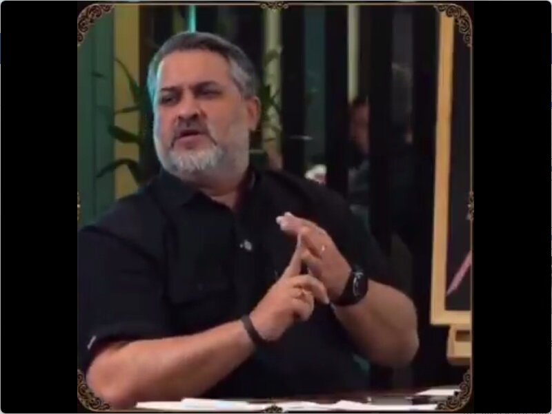 لااقل امام علی (ع) را برای مردم بگذارید!