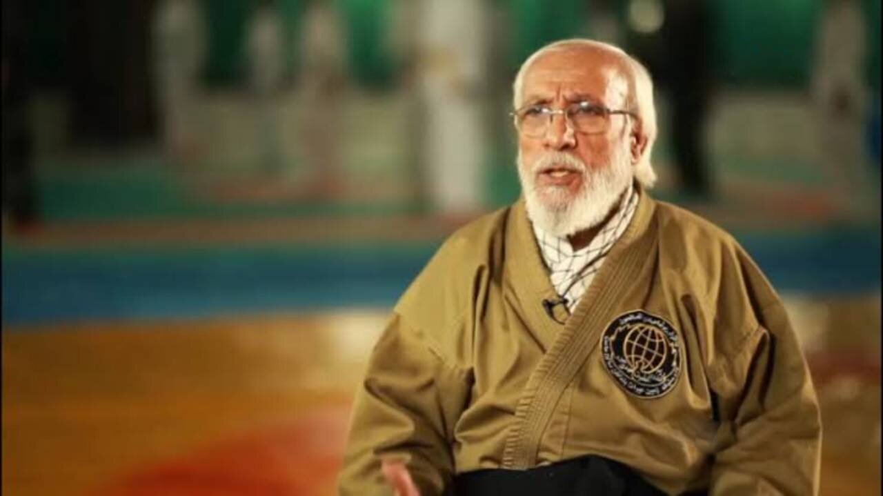 ببینید | حرکات رزمی باورنکردنی استاد ۸۰ ساله در برنامه صداوسیما
