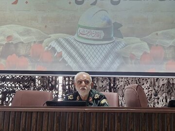 فارس با ۲هزار یادواره شهید به استقبال هفته دفاع مقدس می‌رود