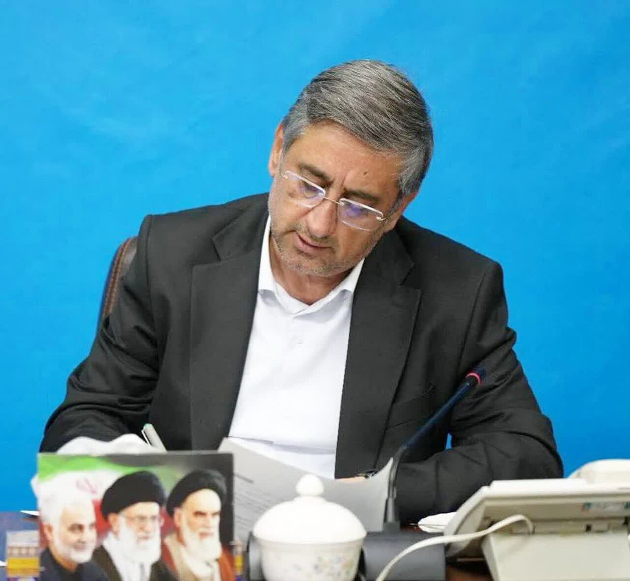 دفاع مقدس درس ماندگار دفاع ملی و میهنی است
