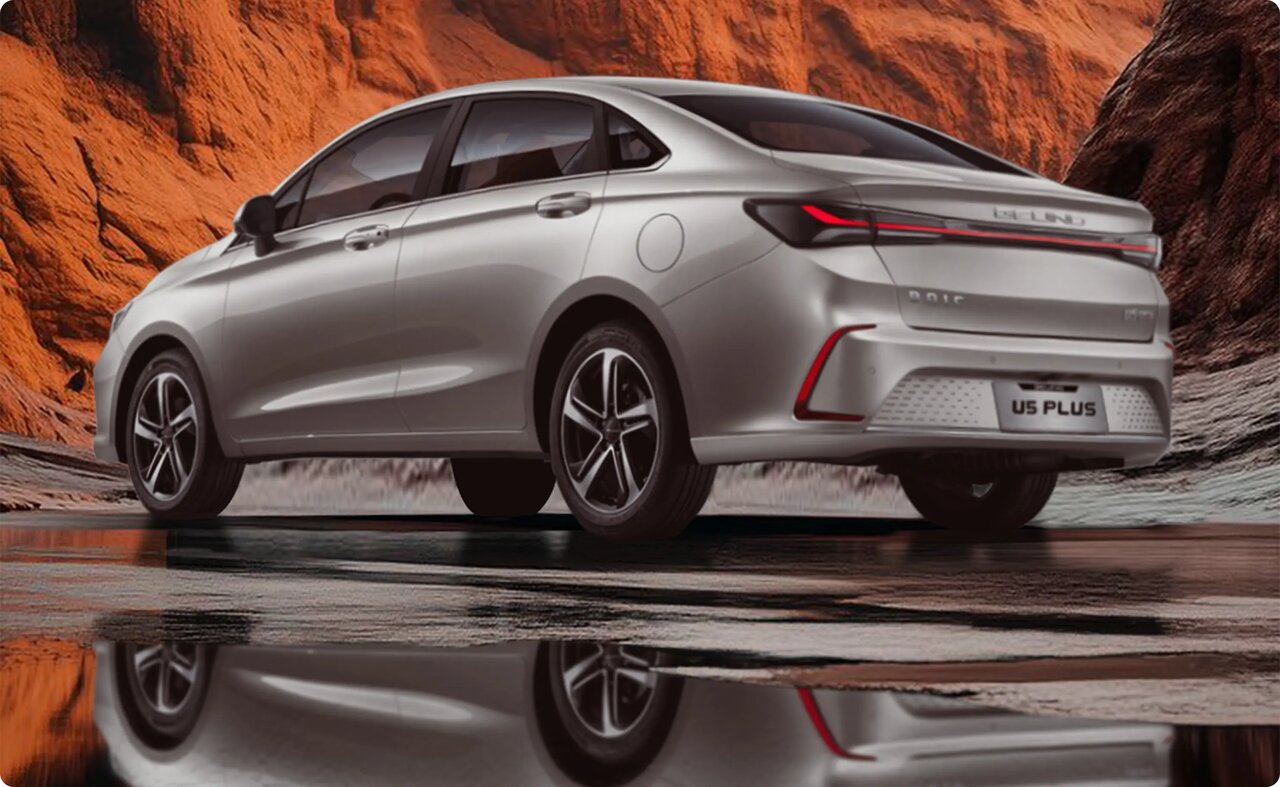 ریسپکت جدید یا سابرینا U۵ پلاس؛ کدام خودرو ارزش خرید بیشتری دارد؟