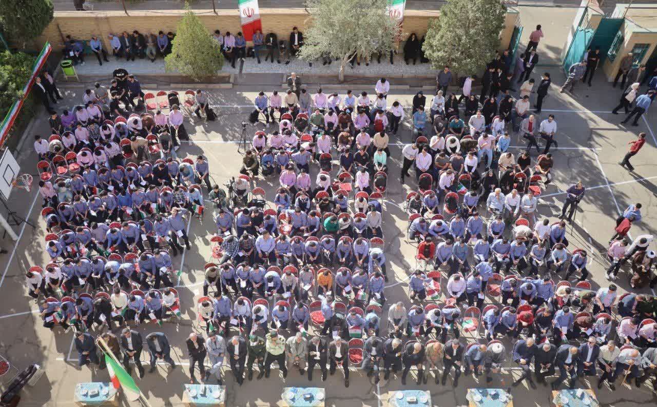 از نیمکت امروز تا فردای ایران؛ مدرسه، مأموریت بزرگ تربیت انسان