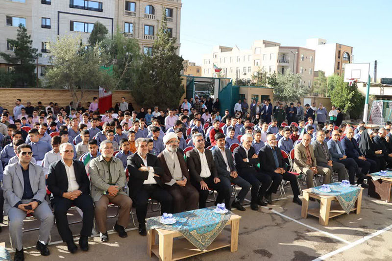 از نیمکت امروز تا فردای ایران؛ مدرسه، مأموریت بزرگ تربیت انسان