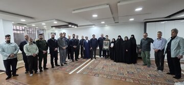 دیدار مدیرعامل فولاد خوزستان با خانواده شهید علیدادی