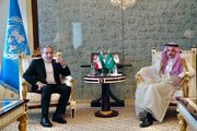 عراقچی در دیدار با وزیرخارجه عربستان، ایران آماده تقویت اعتماد امنیتی با کشورهای منطقه است/ بن فرحان در جریان توافق ایران و عمان قرار گرفت