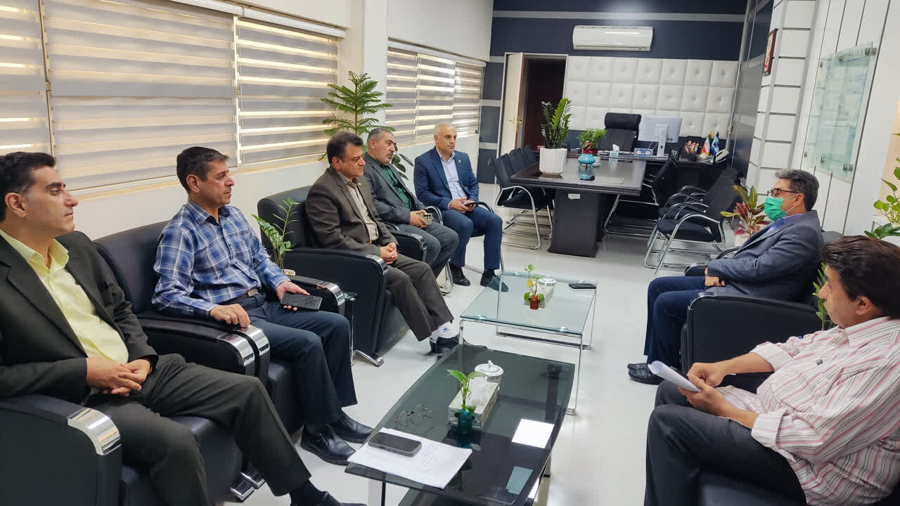 توسعه زیرساخت‌های ارتباطی و هوش مصنوعی در حوزه سلامت سمنان؛ مخابرات در کنار دانشگاه علوم پزشکی