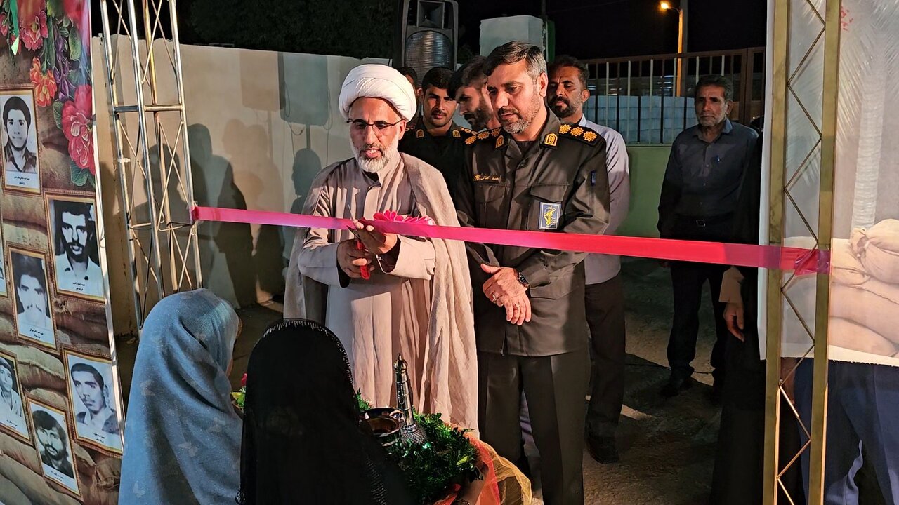 گشایش نمایشگاه اقتصاد مقاومتی در بندرعباس