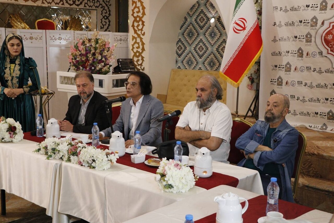 از نقالی تا لکچرپرفورمنس؛ «مونولوگ تهران» با نگاه علمی به صحنه می‌آید