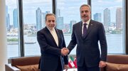 رایزنی عراقچی و فیدان درباره هرمز/هشدار درباره پیامدهای پیمان‌شکنی آمریکا/ رایزنی وزیر خارجه ایران با مالزی، الجزایر و مقام‌های سازمان ملل + تصاویر