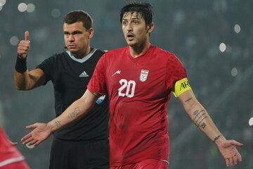 سردار آزمون:‌ داوران VAR ازبکستانی بودند و باعث باخت ما شدند
