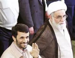 احمد ناطق نوری کیست؟/ از سیاست‌ورزی طولانی پارلمانی تا عکس یادگاری با محمدعلی کلی و تعیین تکلیف شرعی برای بوکس/ داستان مردی که جلوی احمدی نژاد ایستاد!