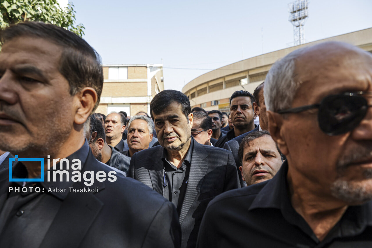تشییع پیکر زنده یاد «احمد ناطق نوری»