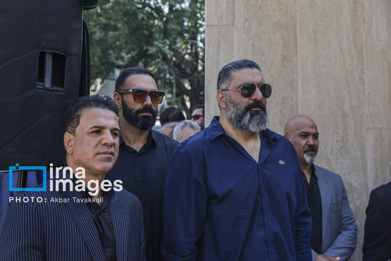 تشییع پیکر زنده یاد «احمد ناطق نوری»